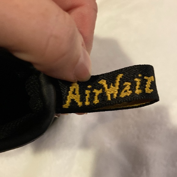 Dr Martens 1460. Pink metallic crinkle. Toddler size 9 - Picture 7 of 8